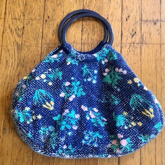 70s Vintage Beaded Bucket Bag w Round Lucite Handles - Picture 4 of 10